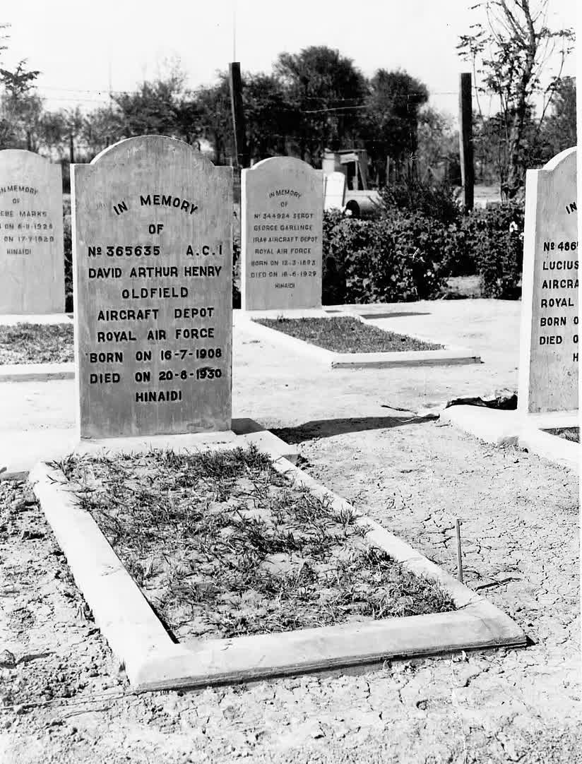 The grave of 365635 Aircraftman 1st Class David Arthur Henry Oldfield, Aircraft Depot, Royal Air Force, born 16 July 1908, died 20 August 1930 at Hinaidi, with the headstones of Phoebe Marks and Sergeant George Garling nearby.