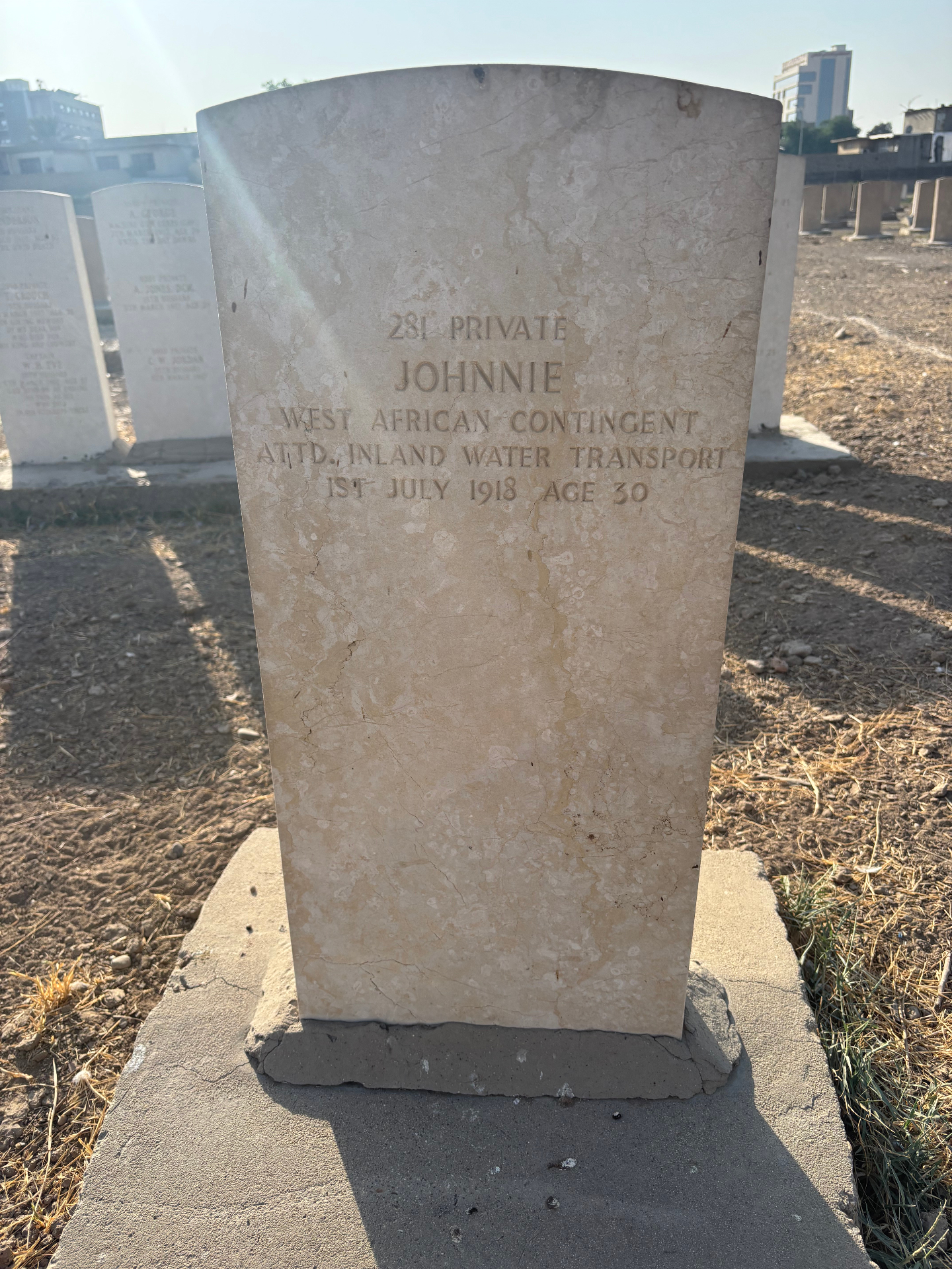 Grave of 281 Private Johnnie, West African Contingent, 1st July 1918